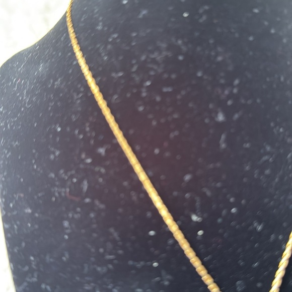 Elegant Christian Dior Pendant Necklace - Picture 4 of 4